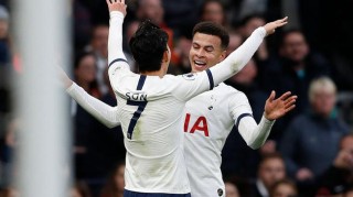  热刺孙兴慜梅开二度，伦敦德比上演帽子戏法