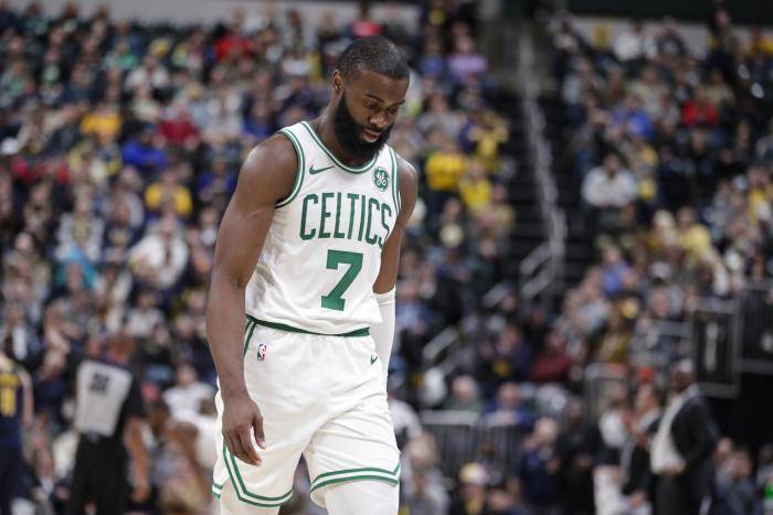  杰伦·布朗暴走凯尔特人大胜猛龙稳固东部第二位置